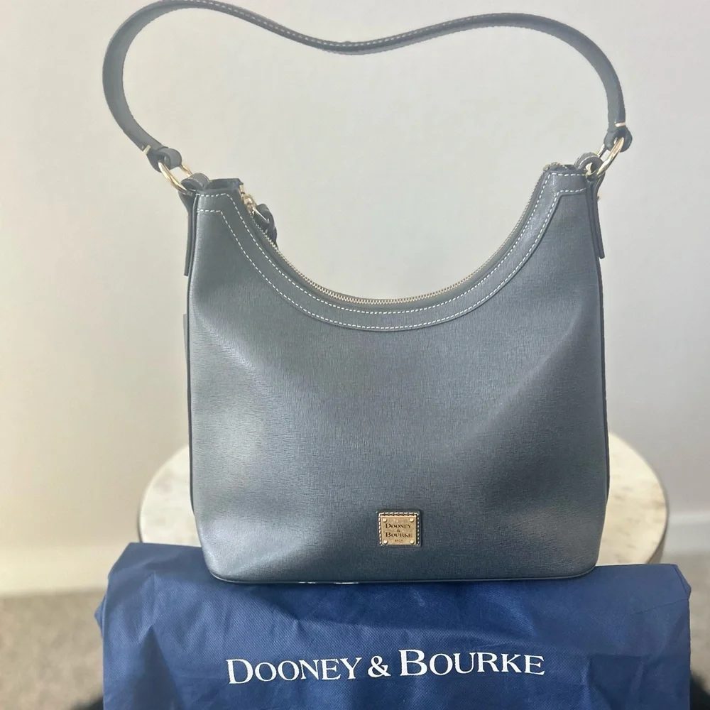 Dooney & Bourke Leather Bag | Classic Minimalist | Everyday designer |NWT - Picture 3 of 9